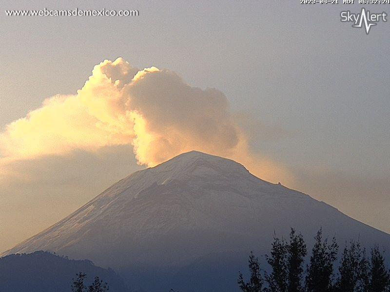 VIDEO Aullidos en el Volcán Popocatépetl