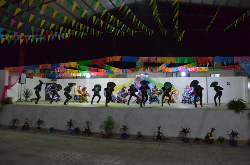 Con éxito cierra feria antorchista en Izúcar de Matamoros