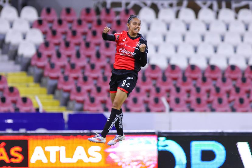 VIDEO Atlas se aferra a la Liguilla tras vencer al Puebla