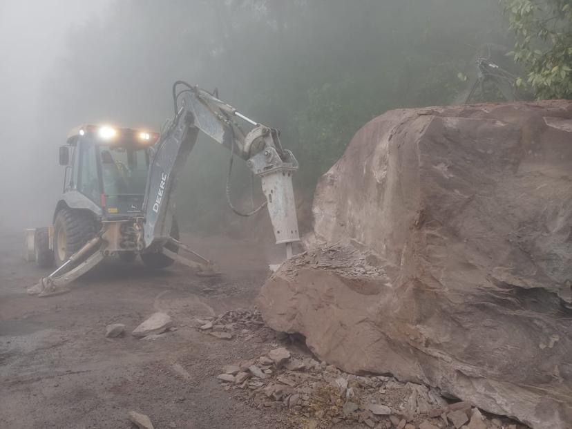 Pérdidas millonarias por cierre en la autopista Acultzingo-Ciudad Mendoza