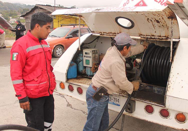 Repartidores de gas fallan en seguridad en Zacapoaxtla