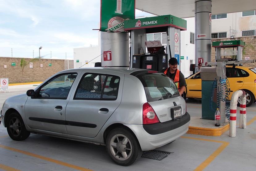 Pese a recaudación de IEPS, gasolina sube