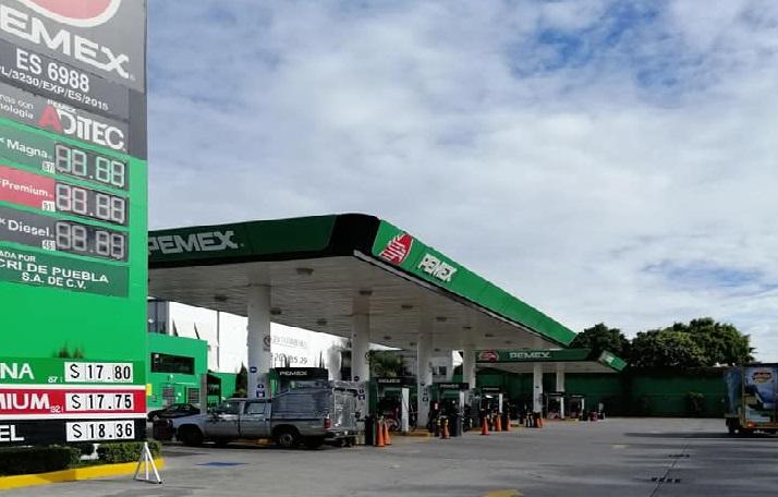 Asaltan gasolinera de Cuapiaxtla y amagan a los empleados