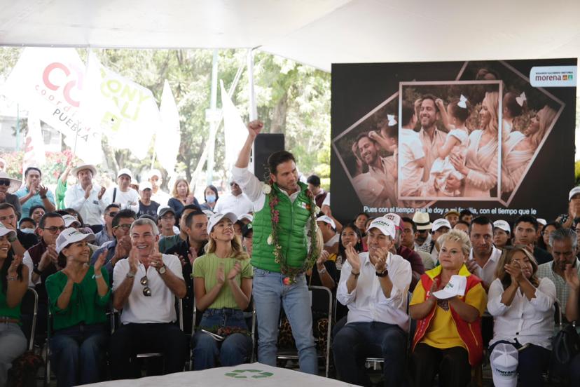 Reaparece Tony Gali en un evento del PVEM; apoyará a su hijo en campaña