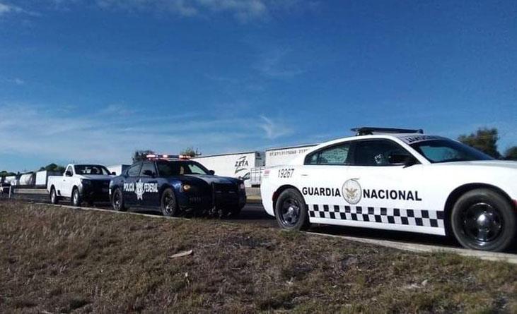 Hampones roban tráiler cargado con varilla en la Puebla-Orizaba