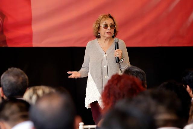 Elba Esther llama mentiroso a AMLO por tema del ISSSTE