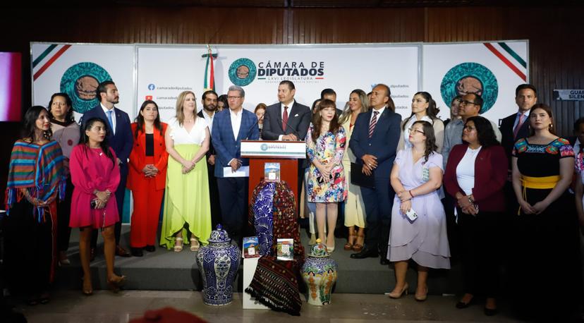 Presentan en la Cámara de Diputados los Eventos 2025 Por Amor a Puebla