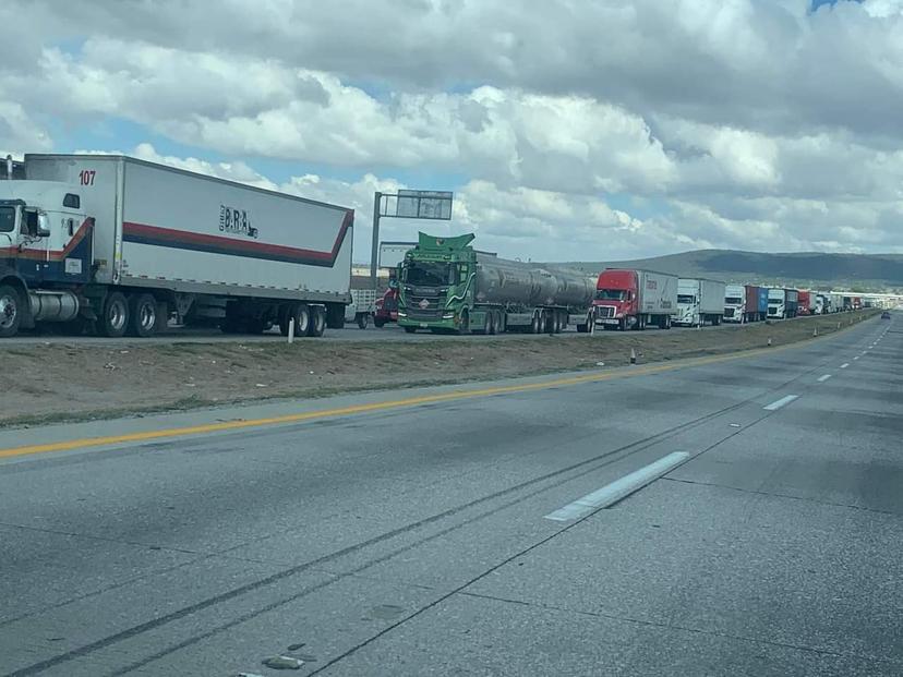 VIDEO Ya van más de 50 horas de bloqueo en el Arco Norte