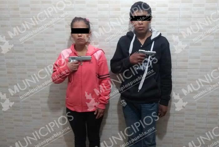 Vecinos trabajan por la policía, someten ladrones en Tecamachalco