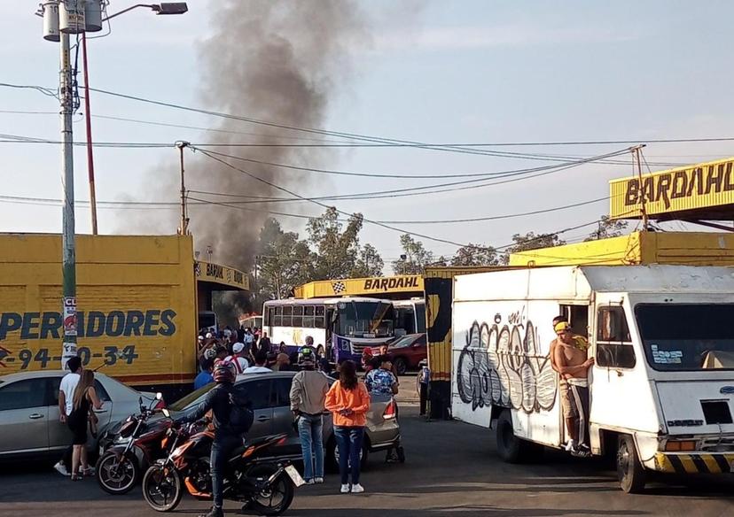 VIDEO Caída de helicóptero en la CDMX deja tres muertos