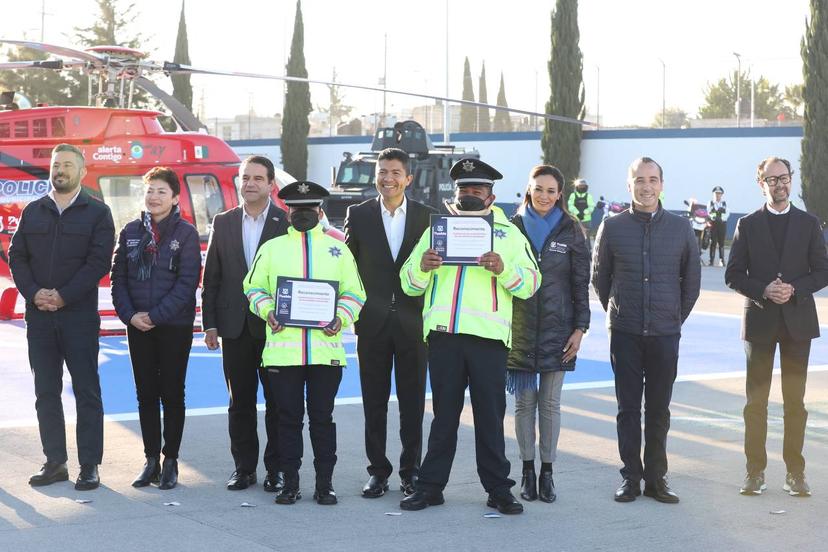 Rivera entrega a la SSC helicóptero para incrementar vigilancia