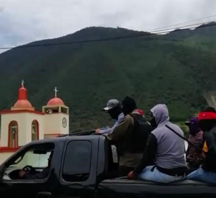 Convoy de sujetos armados provoca movilización en región de Tehuacán