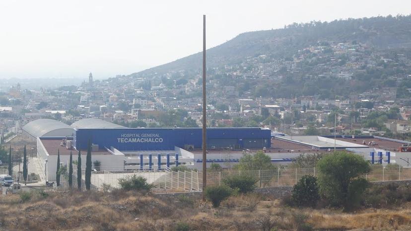 Pacientes de enfermedades crónicas exigen atención en Tecamachalco