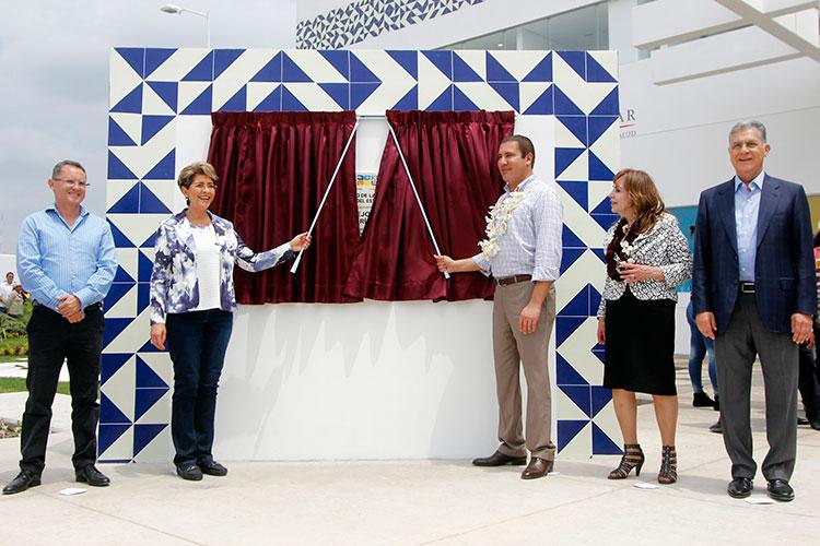 Con inversión de 299 mdp inauguran complejo médico en Atlixco
