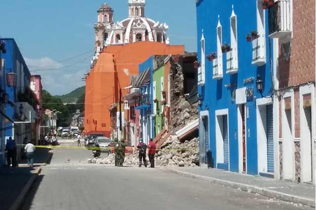 Constructoras poblanas piden encargarse de reconstrucción