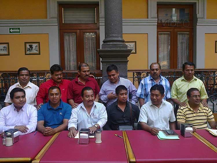 Se alzan presidentes auxiliares contra reforma a la Ley Orgánica Municipal