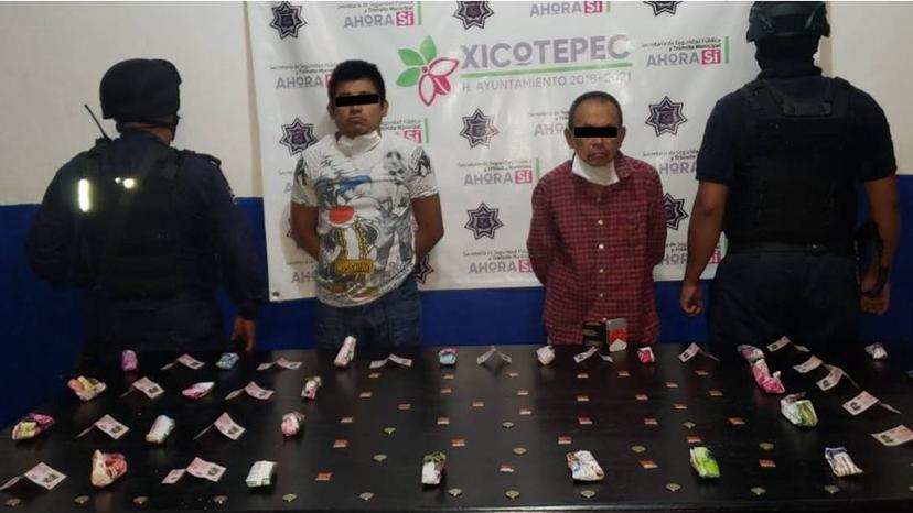 Los detienen vendiendo marihuana y cristal en calles de Xicotepec