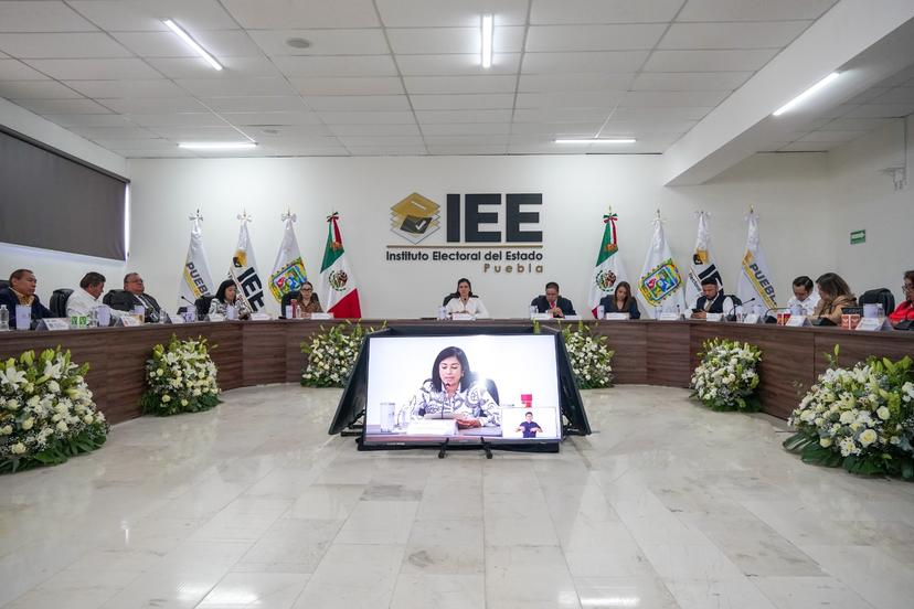 IEE instala sesión permanente de la Jornada Electoral en Puebla