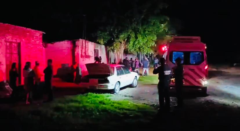 Muere aplastado por su auto al intentar repararlo en Atlixco