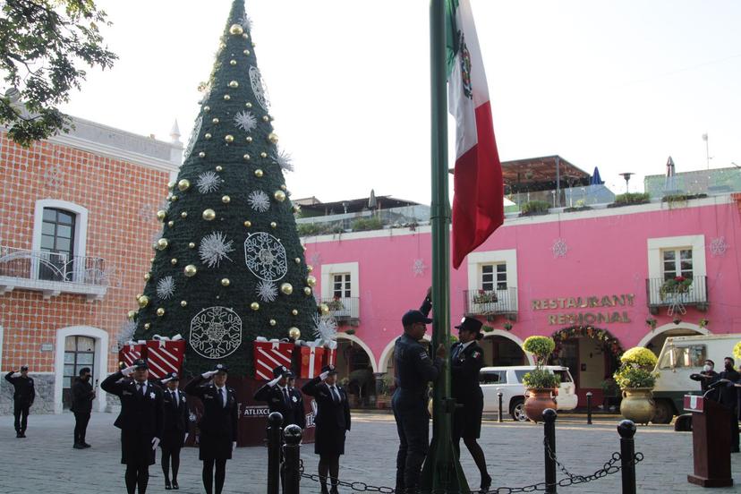 Autoridades en Atlixco llevan a cabo ceremonia en honor a Miguel Barbosa