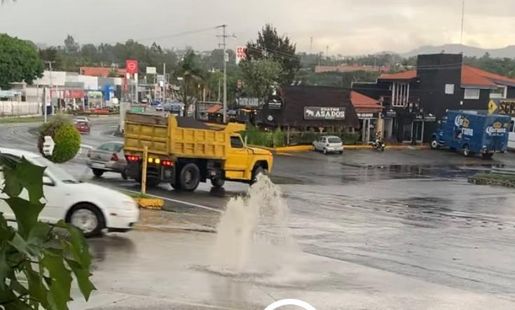 Atlixco estrena 'fuentes saltarinas' tras aguacero