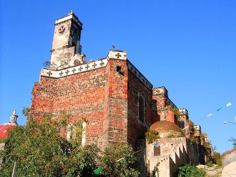 Si quieres entrar a la iglesia de Atlixco, necesitarás de un boleto