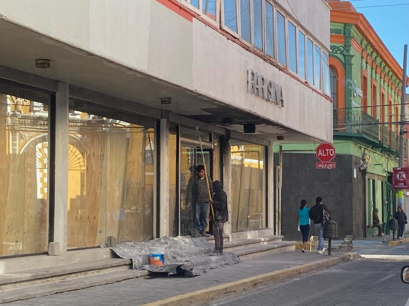 Cuatro meses después del incendio tienda Parisina de Atlixco está de vuelta