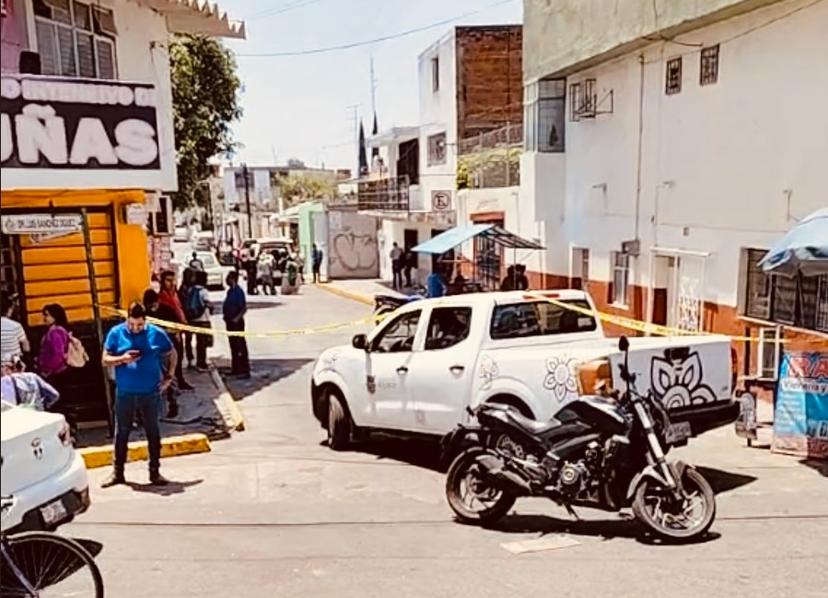 Autoridades de Atlixco retiran ambulantes de la 28 de octubre 