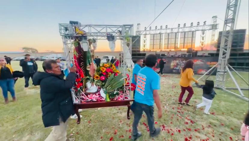 Sonideros de Atlixco realizan peregrinación de agradecimiento a la virgen de Guadalupe