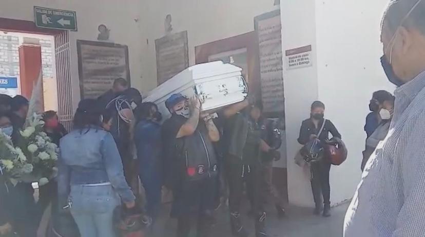 Sepultan a jóvenes atropellados en Atlixco por el hijo del edil de Huaquechula