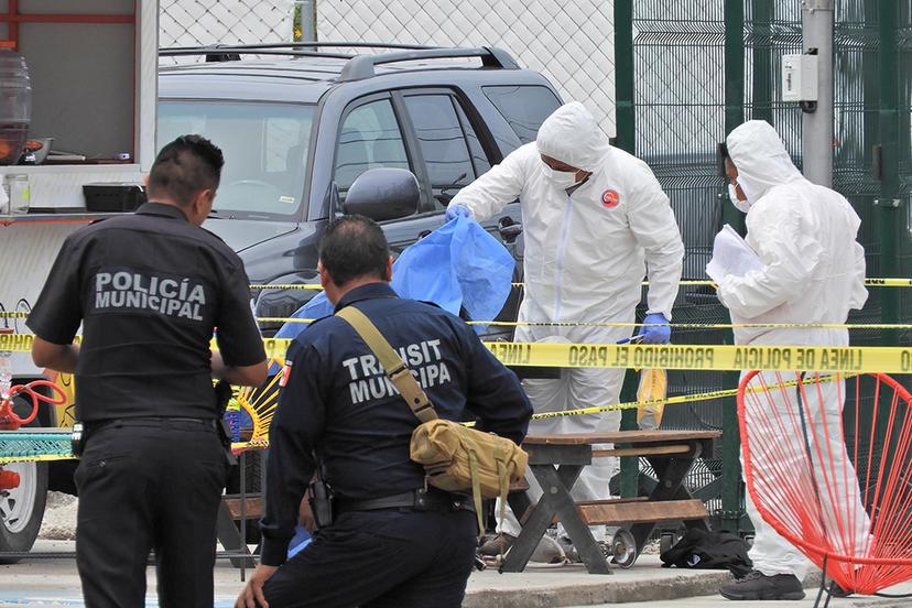 EN VIVO Balacera afuera de la Ibero deja un muerto   