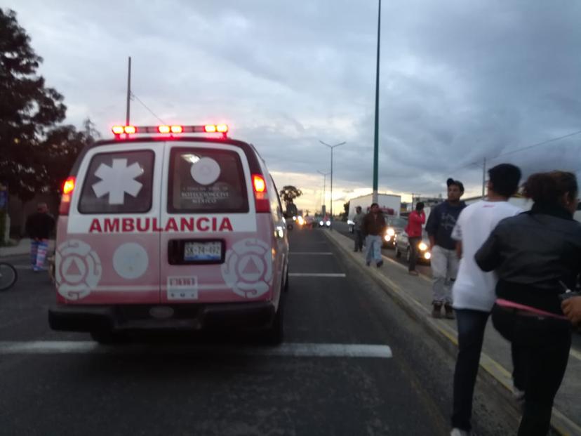 VIDEO Arman balacera en Texmelucan para robar camioneta