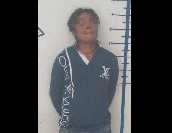 Detienen a asaltante que disparó en viejas casetas de Texmelucan