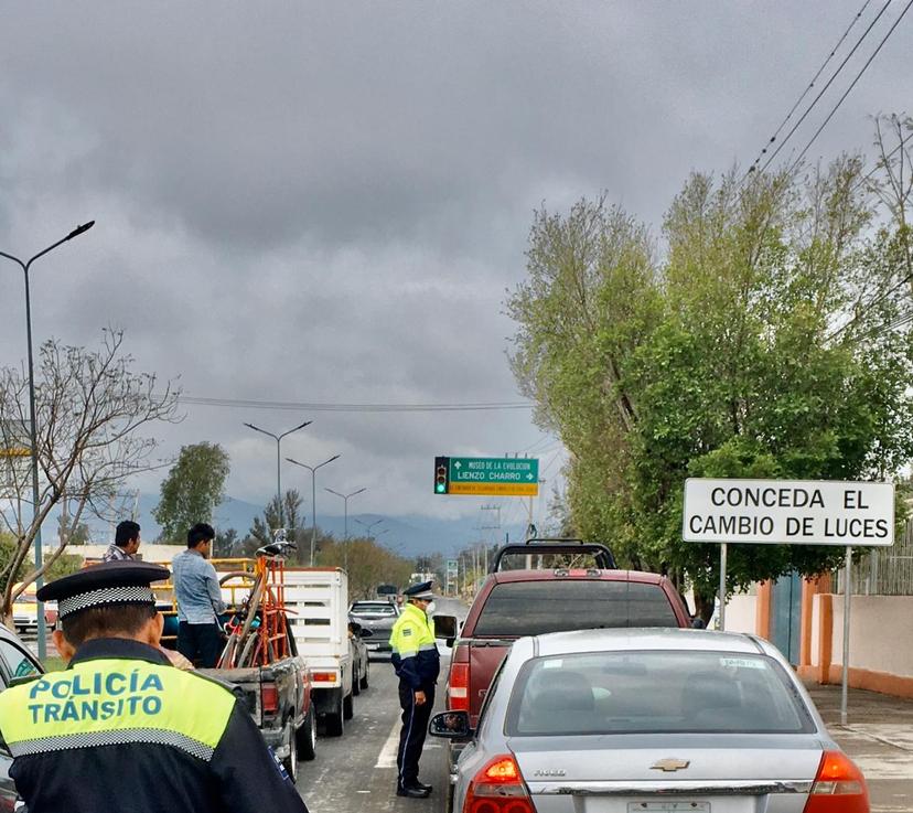 Tehuacán desarrolla operativos por inicio del programa Hoy No Circula