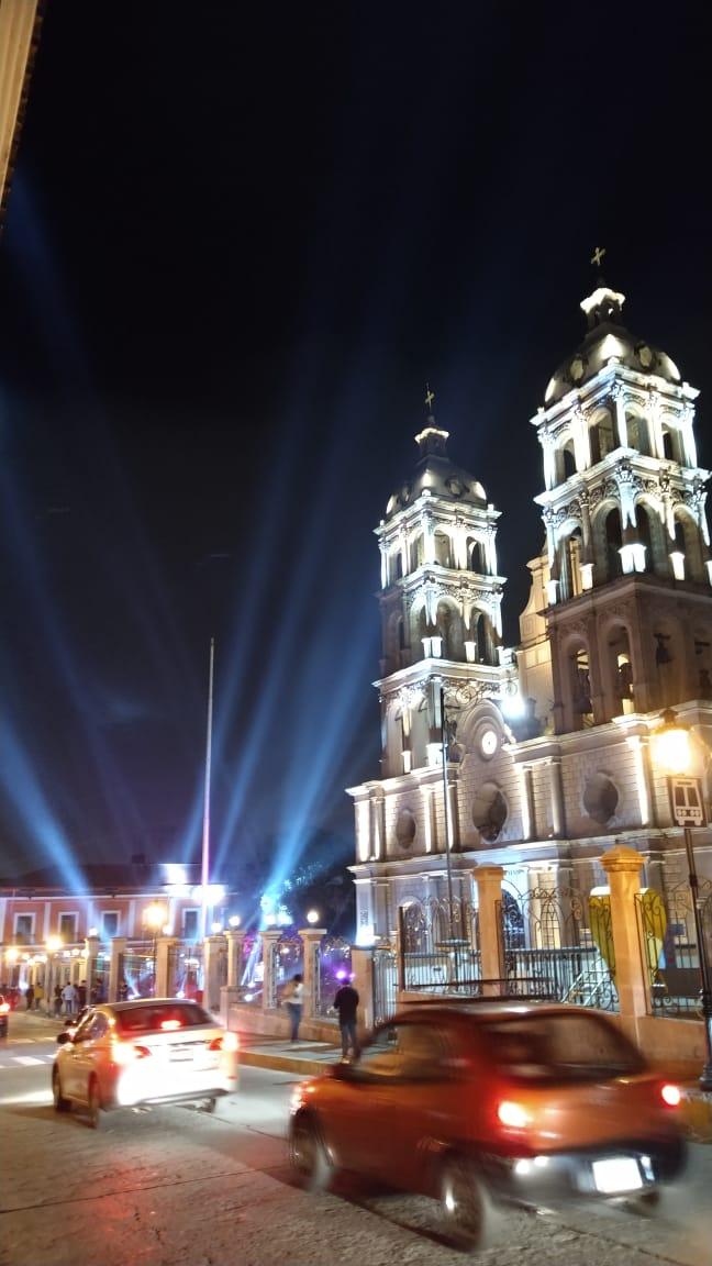 Realizan evento La luz de la esperanza para pacientes con Covid19 en Teziutlán