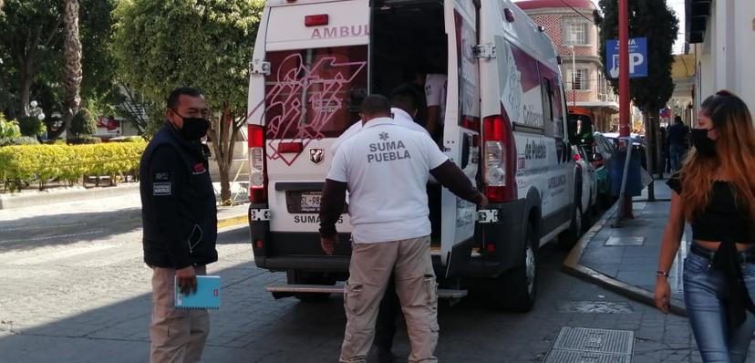 Roban camioneta a comerciante, lo lesionan y abandonan en Texmelucan