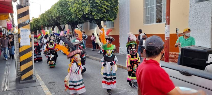 Con danzas y rodada inicia novenario al patrono de Texmelucan