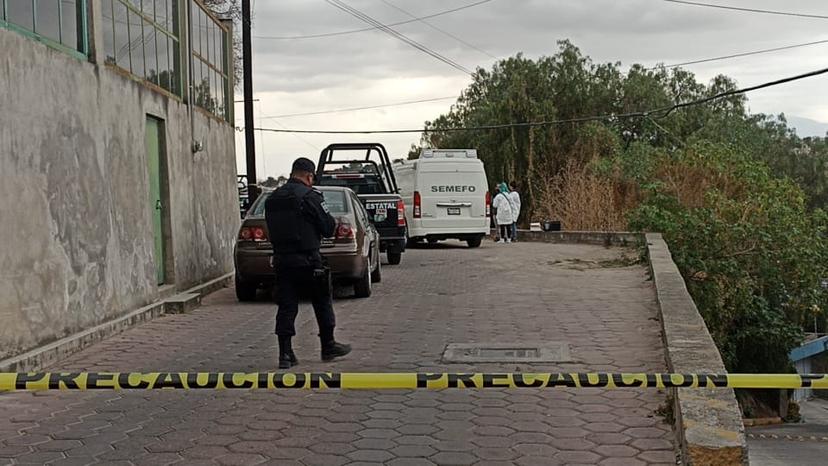 En Totolac, hallan cadáver de una mujer en un terreno baldío