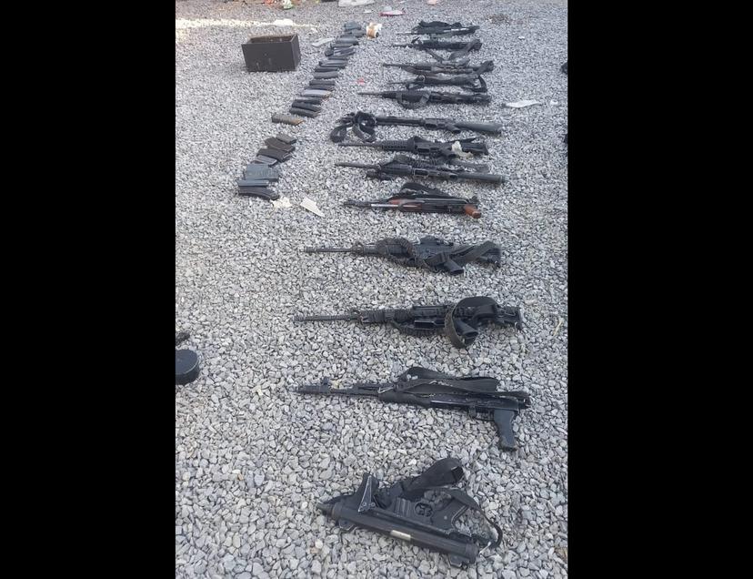 Aseguran a sujetos, armas y vehículos en operativo en Texmelucan