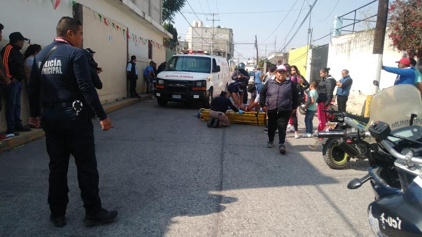 Balean en el tórax a hombre para quitarle su moto en Texmelucan