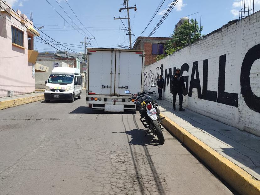 Policías de Texmelucan recuperan camioneta robada; el chofer está desaparecido