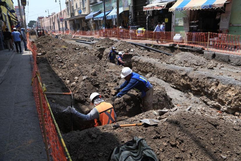 Continúa rehabilitación integral de las calles del centro histórico de Puebla