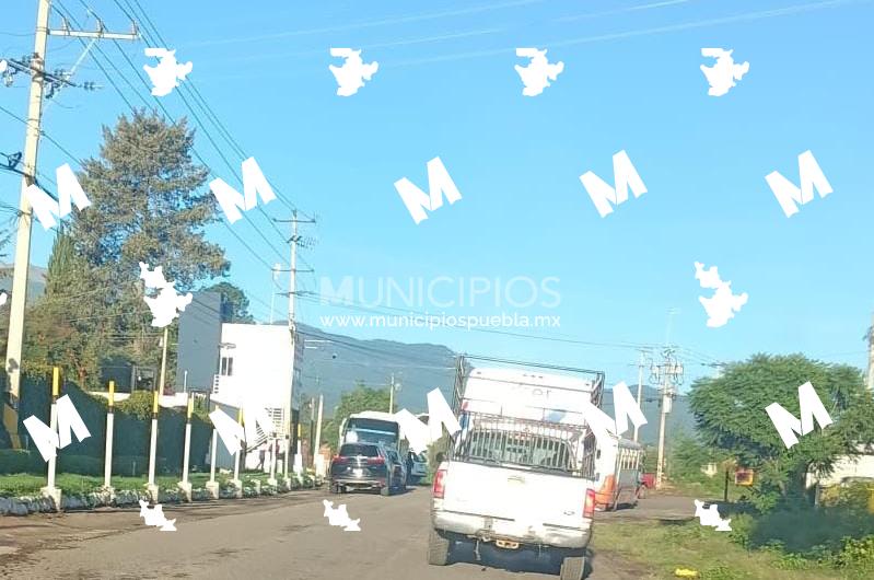 Se infartó y murió chofer de autobús de turismo en El Verde