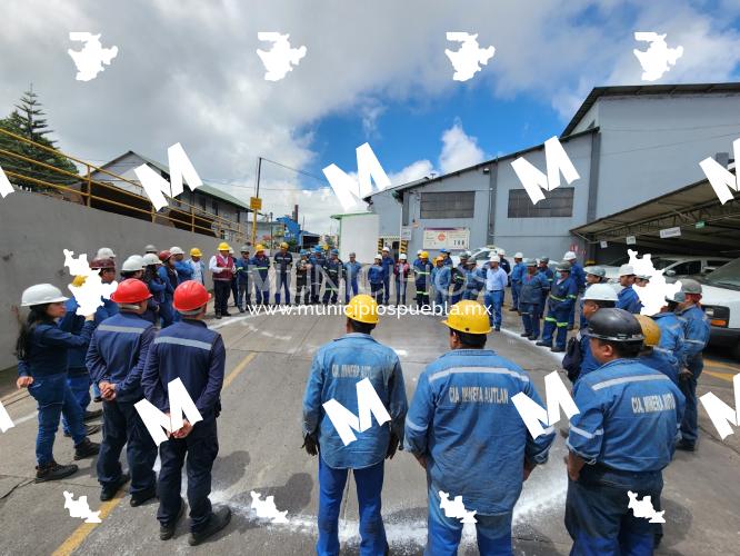 Trabajadores de Compañía Minera Autlán planta Teziutlán se suman a simulacro