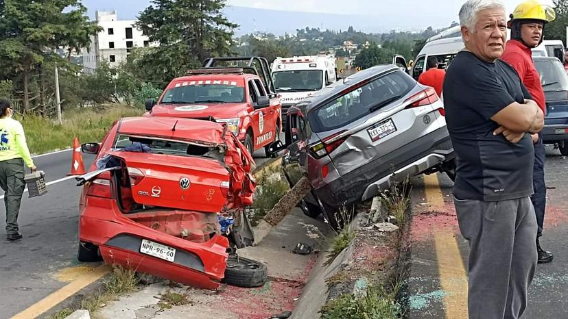 Accidente en la Apizaco-Tlaxcala deja 20 lesionados