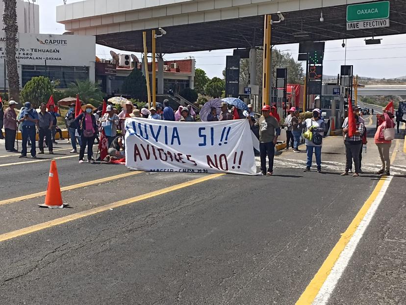 Bloquea Mascip por una hora tramos carreteros para exigir diálogo con autoridades