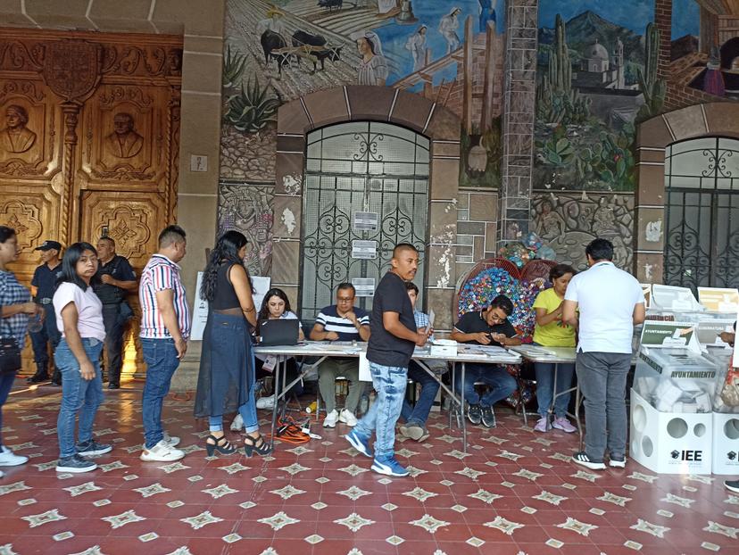 Sin incidentes cierran casillas en el municipio de Tehuacán y Ajalpan