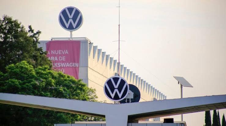  Volkswagen realiza despido masivo de 156 trabajadores en Puebla 