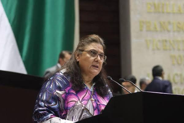 Rosario Orozco se lanza contra Claudia Rivera: “A dónde va se hace la víctima”