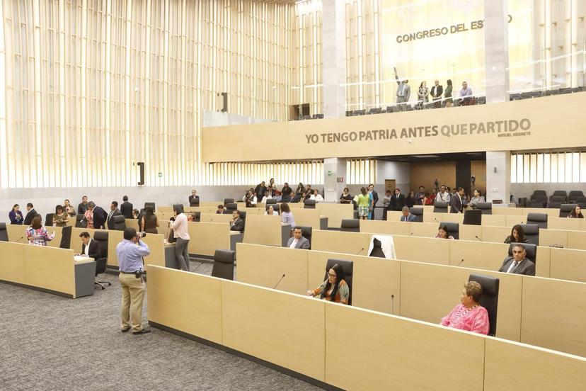 En Comisiones, aprueban crédito por más de 7 mil mdp para municipios 